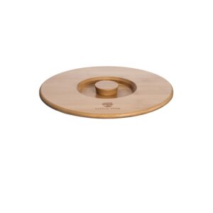 Eleganter, runder Bambus-Deckel mit mittigem Griff und dezentem Lotus Vita Logo als Zubehör für einen Wasserfilter.