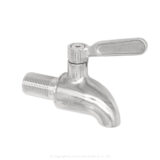 Eleganter Edelstahl-Wasserhahn für Wasserfilter, seitlich von oben fotografiert.